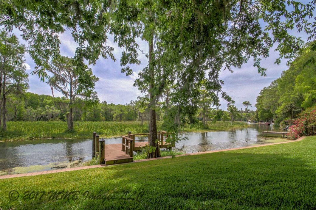 Listing Photo for the Real Estate and Rainbow River Home for Sale in Dunnellon, Marion County