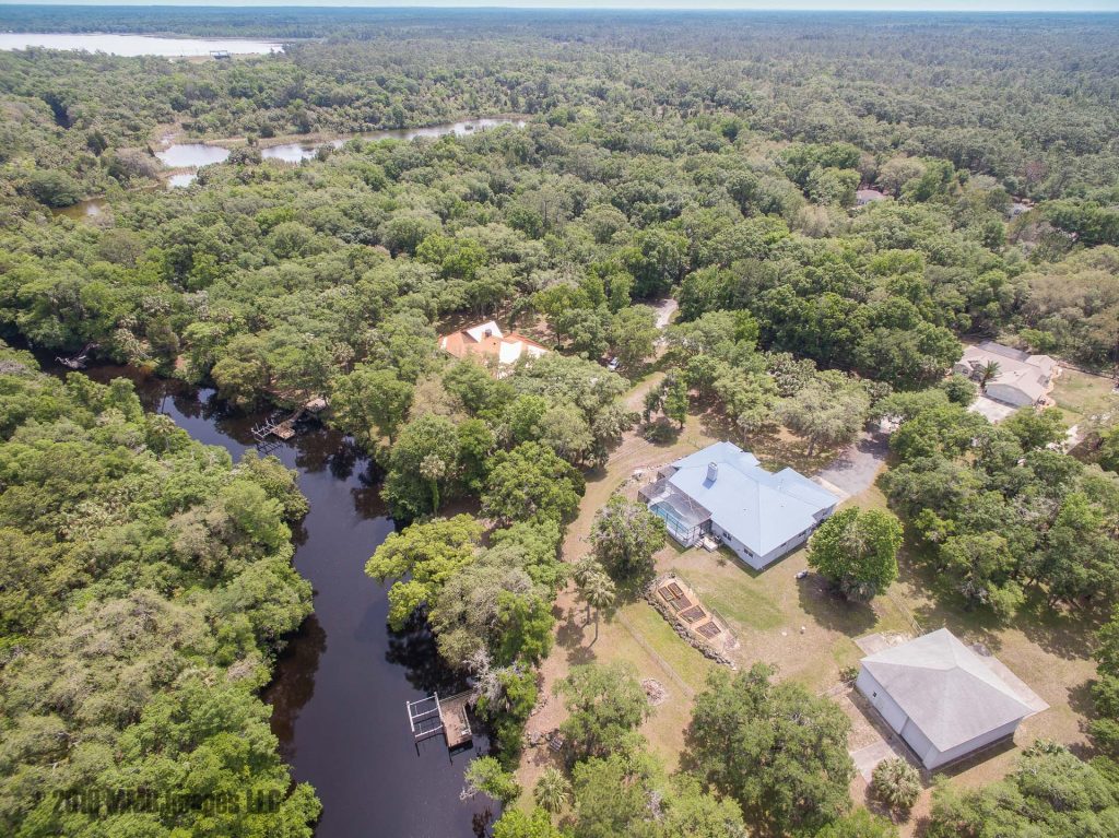 Real Estate Listing Photo for the Real Estate Home for Sale on the Withlacoochee  River in Crystal Manor, Crystal River, Citrus County at 11635 W Deodar Street, FL 34428