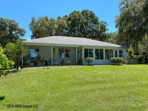 Real Estate Listing Photo for the Waterfront/Lakefront Real Estate Home for Sale on 6855 W Riverbend Rd.in Dunnellon on the Withlacoochee River/Lake Rousseau, Citrus County, FL 34433