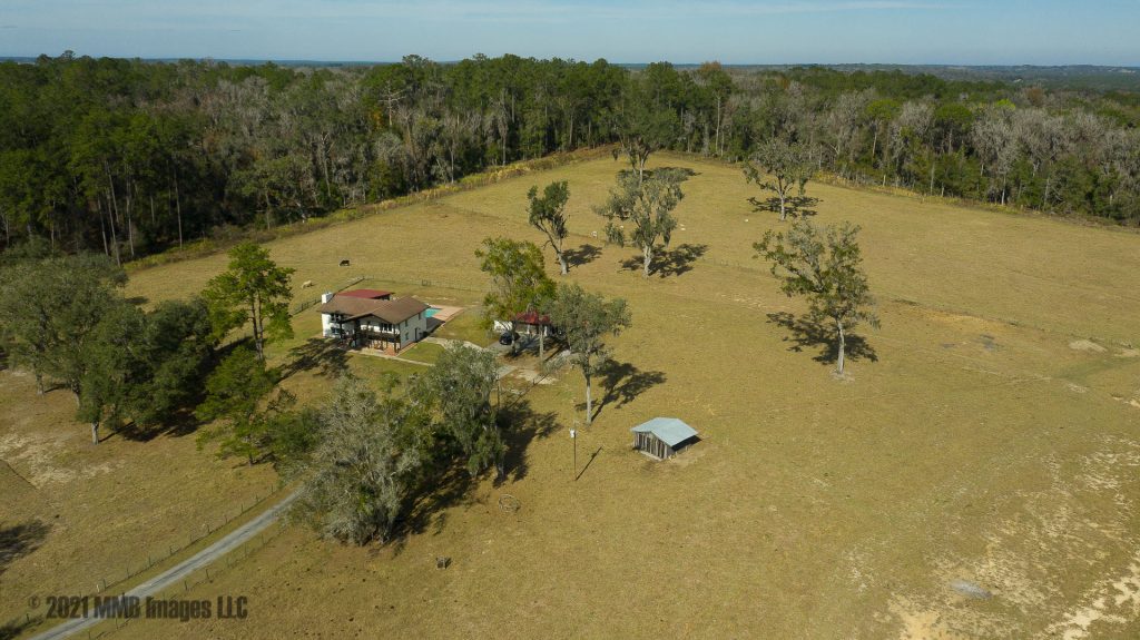 Real Estate Listing Photo for the Real Estate Home and 20 Acres Property for Sale in 5085 E Rosehill Dr. in Floral City, Citrus County, Florida 34436